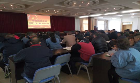 堅定信念 對黨忠誠，融會貫通 學(xué)以致用